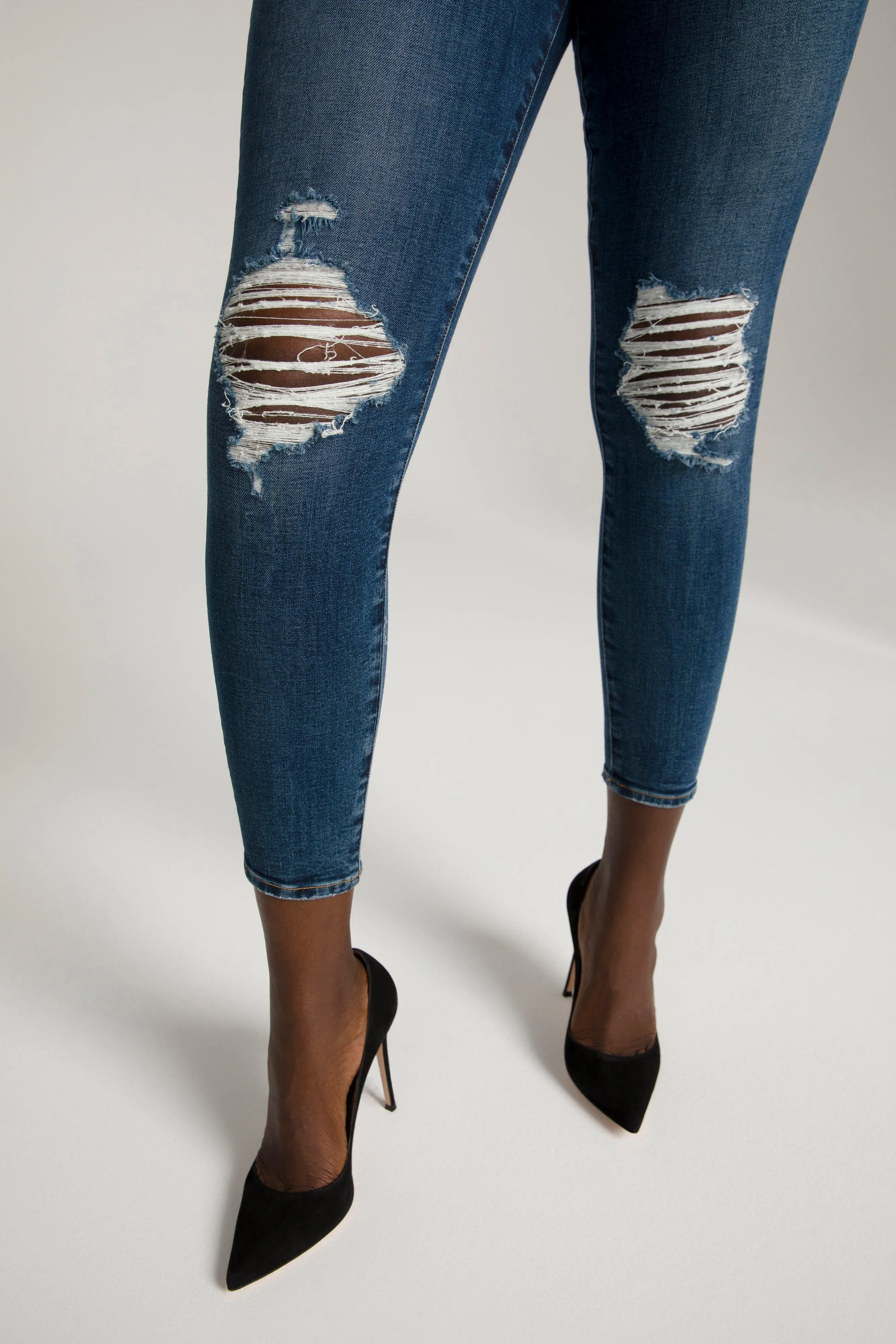GOOD LEGS CROP | BLUE505